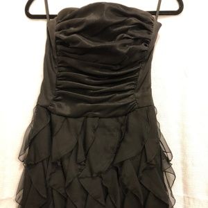 Jessica McClintock (little black dress) size 6